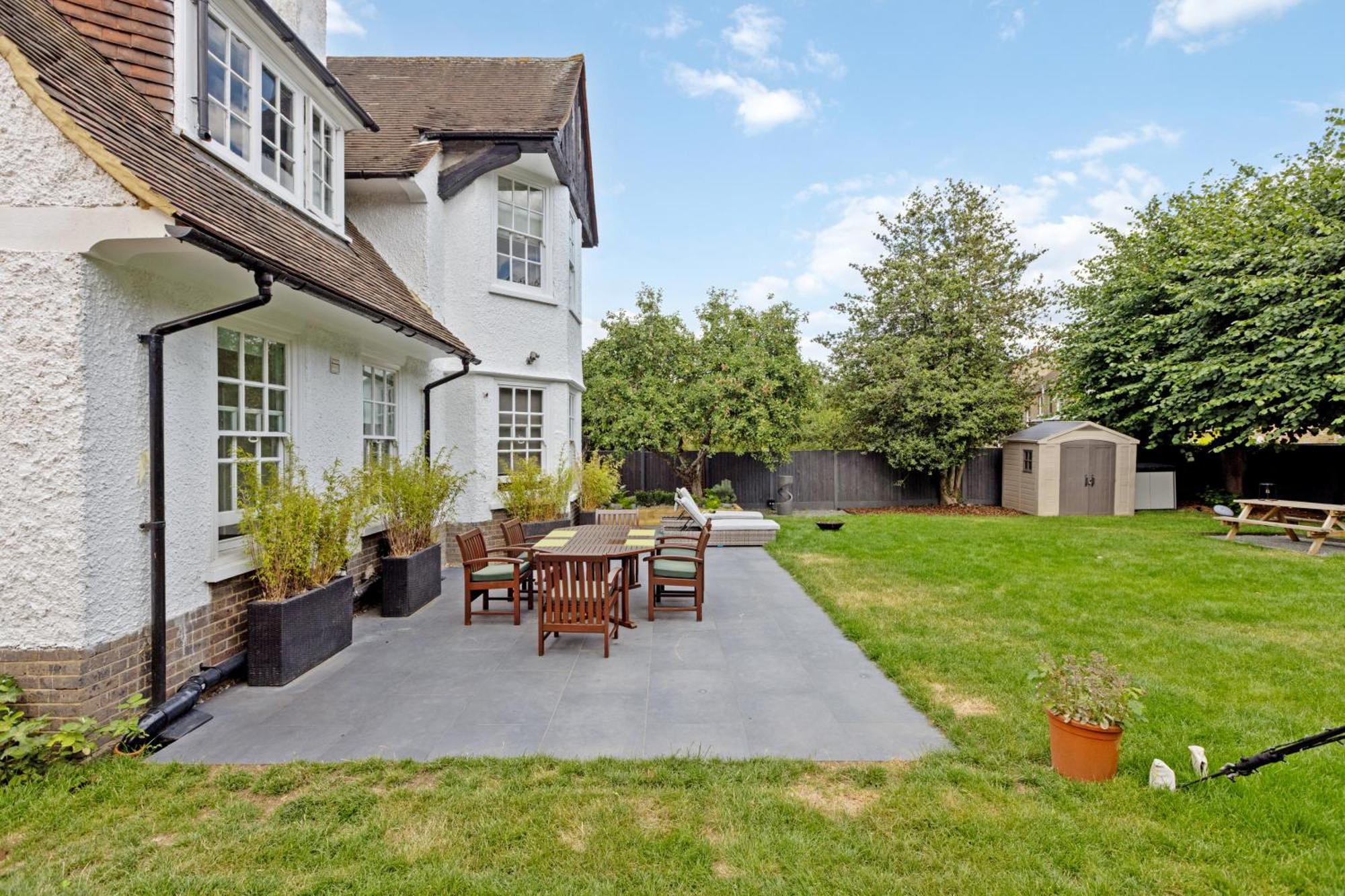 Guest house The Vicarage Tooting, Sw17 *