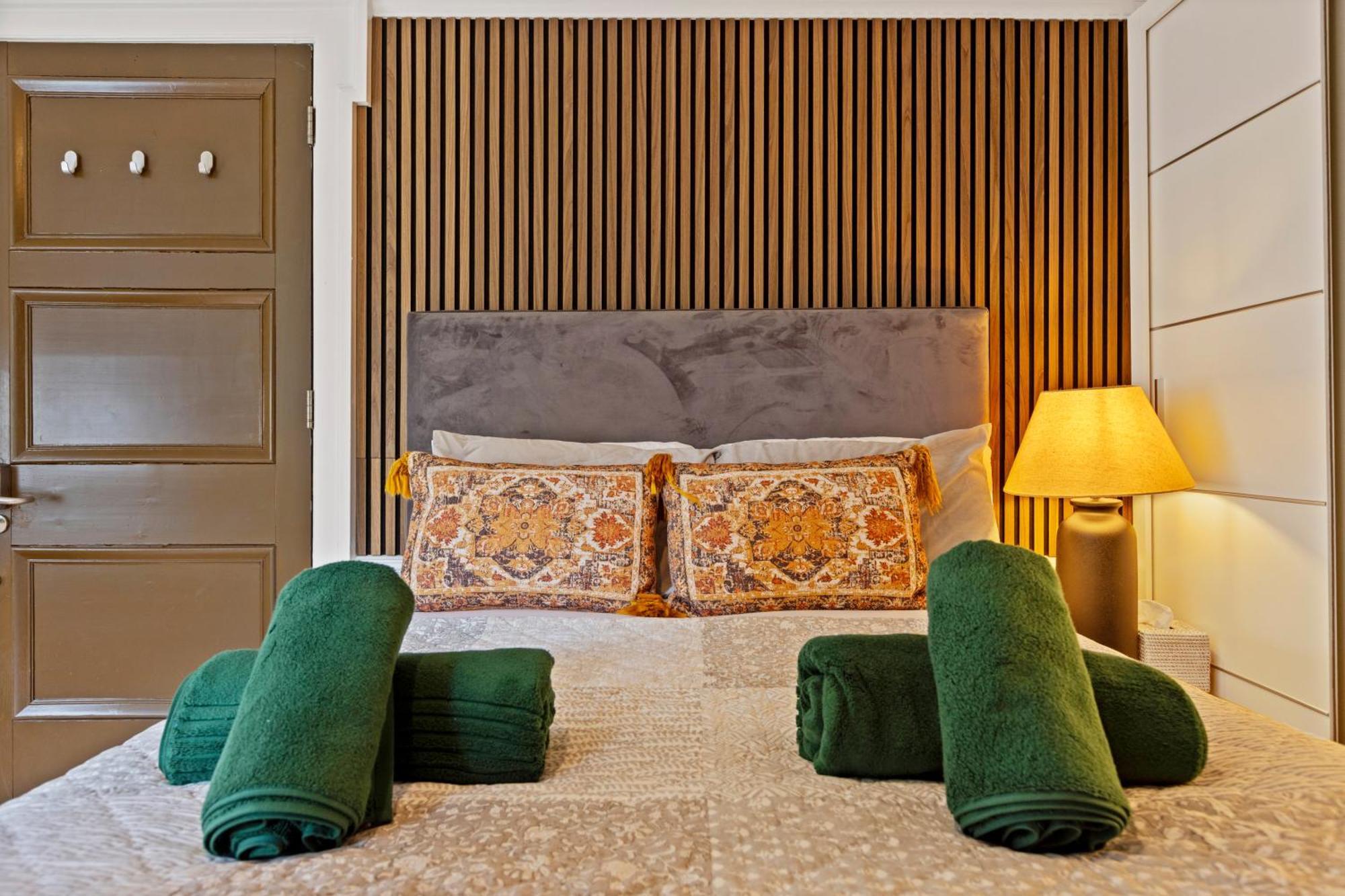 The Vicarage Tooting, Sw17 Guest house London